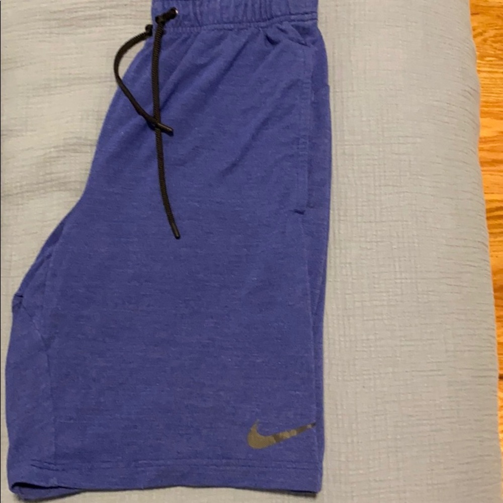 Men’s Nike Dri-fit - Size Small